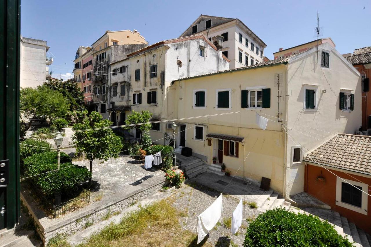 Sarantis Gallery Apartment Corfu  Exterior photo